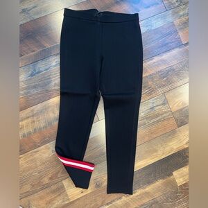 Leggings with knit running stripe